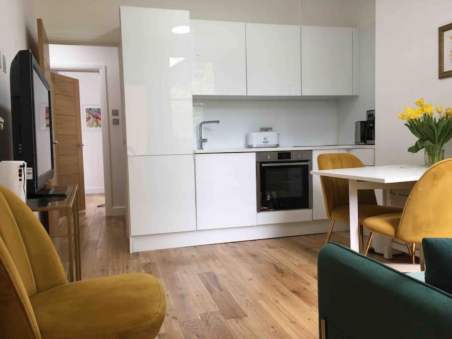 Newly Refurbished 2-Bedroom Flat In Notting Hill London Luaran gambar